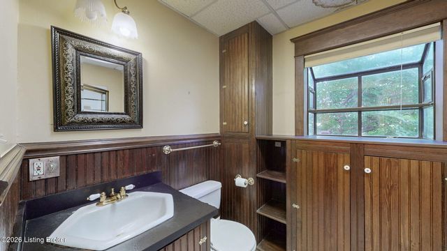 1154 S Brook St, Louisville, KY 40203