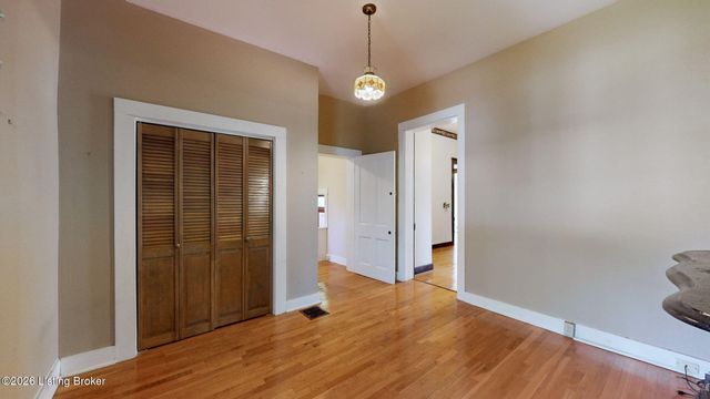 1154 S Brook St, Louisville, KY 40203