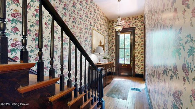 1154 S Brook St, Louisville, KY 40203
