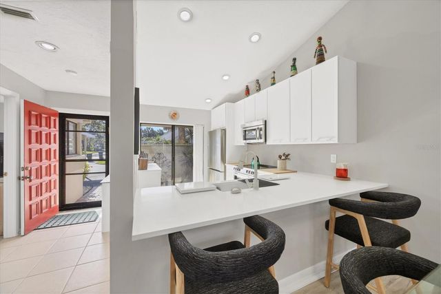 5222 MYRTLE WOOD 9, Sarasota, FL 34235