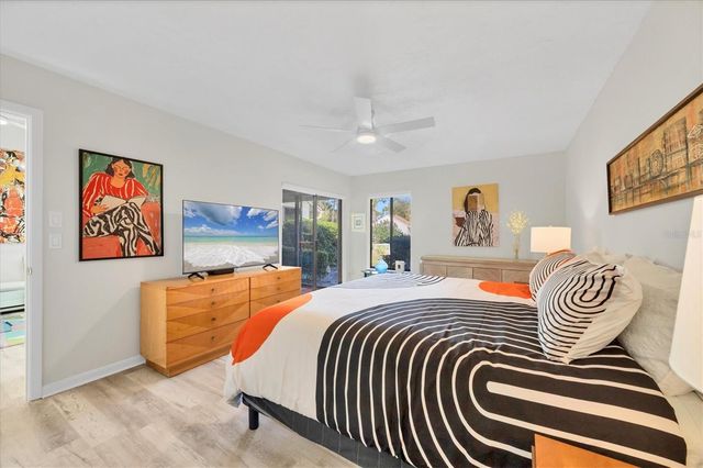 5222 MYRTLE WOOD 9, Sarasota, FL 34235