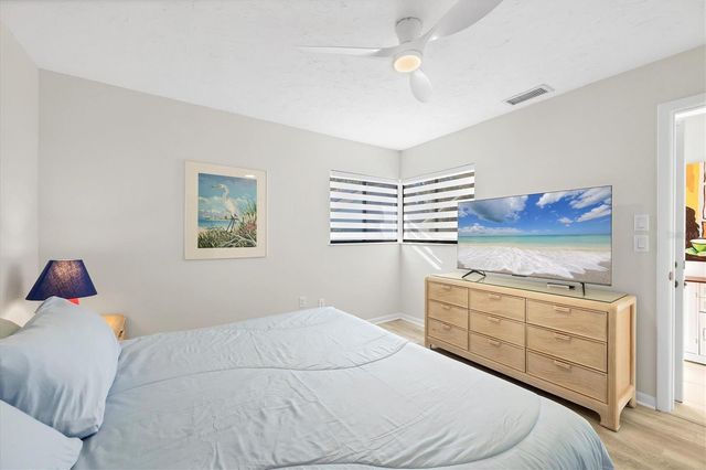 5222 MYRTLE WOOD 9, Sarasota, FL 34235