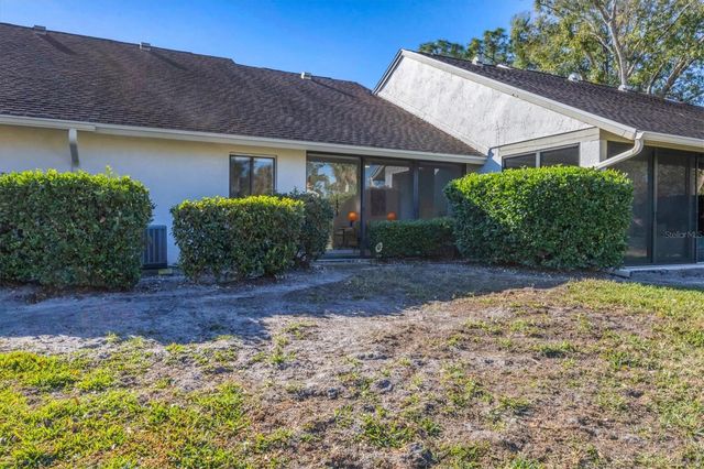 5222 MYRTLE WOOD 9, Sarasota, FL 34235