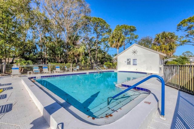 5222 MYRTLE WOOD 9, Sarasota, FL 34235