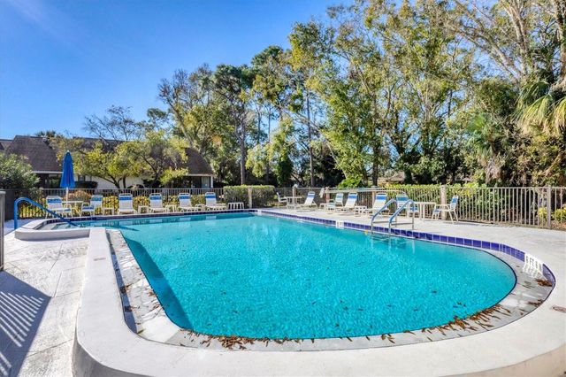 5222 MYRTLE WOOD 9, Sarasota, FL 34235