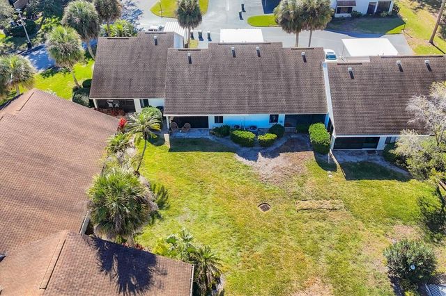 5222 MYRTLE WOOD 9, Sarasota, FL 34235