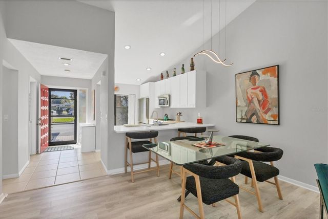 5222 MYRTLE WOOD 9, Sarasota, FL 34235