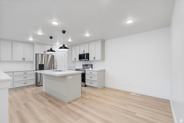 1636 N 160 E, Orem, UT 84057