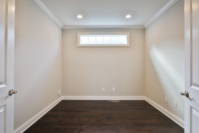 6947 Hollyhock Drive, New Albany, OH 43054