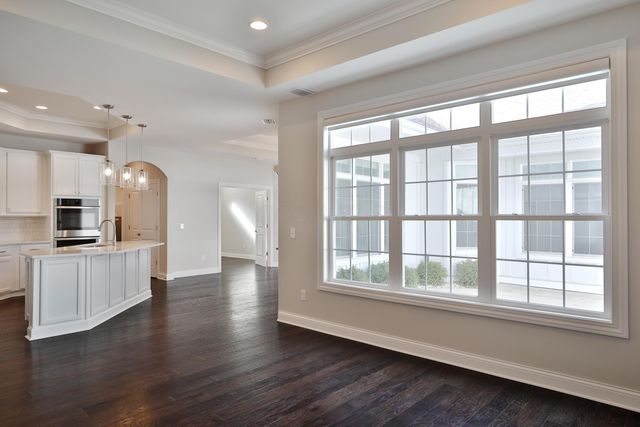 6947 Hollyhock Drive, New Albany, OH 43054