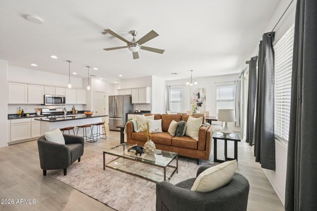 18171 W GLENHAVEN Drive, Goodyear, AZ 85338