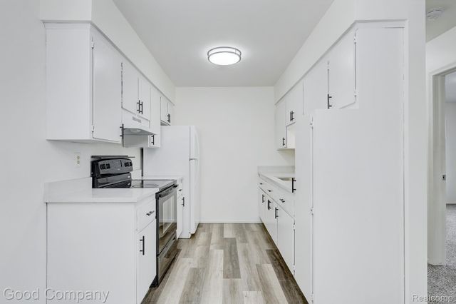 32075 Beaconsfield Street 29, Roseville, MI 48066
