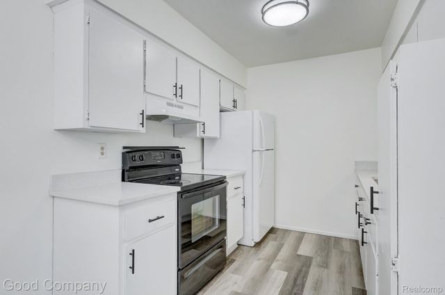 32075 Beaconsfield Street 29, Roseville, MI 48066