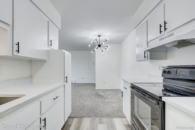 32075 Beaconsfield Street 29, Roseville, MI 48066