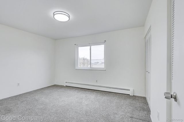 32075 Beaconsfield Street 29, Roseville, MI 48066