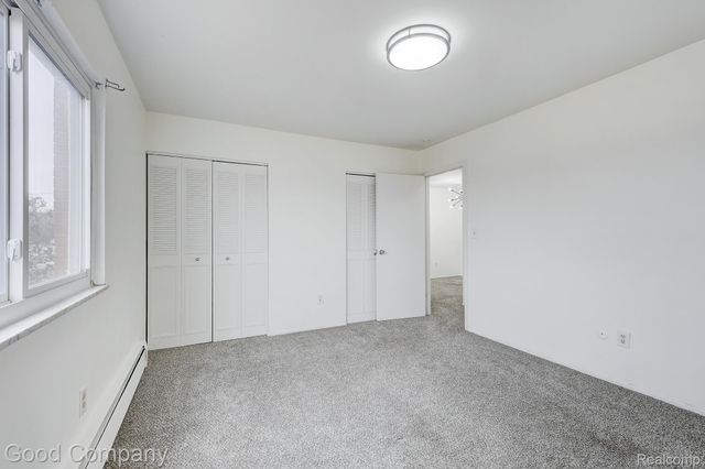 32075 Beaconsfield Street 29, Roseville, MI 48066