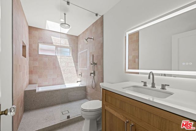 11151 Hortense Street, North Hollywood, CA 91602