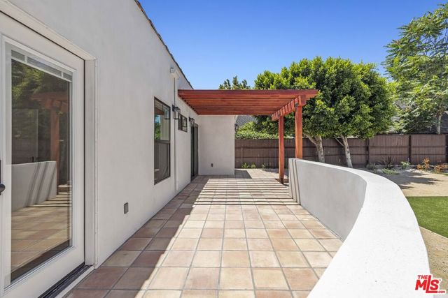 11151 Hortense Street, North Hollywood, CA 91602