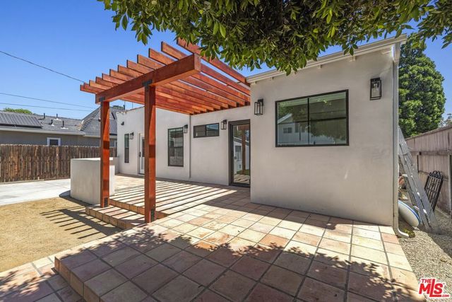 11151 Hortense Street, North Hollywood, CA 91602