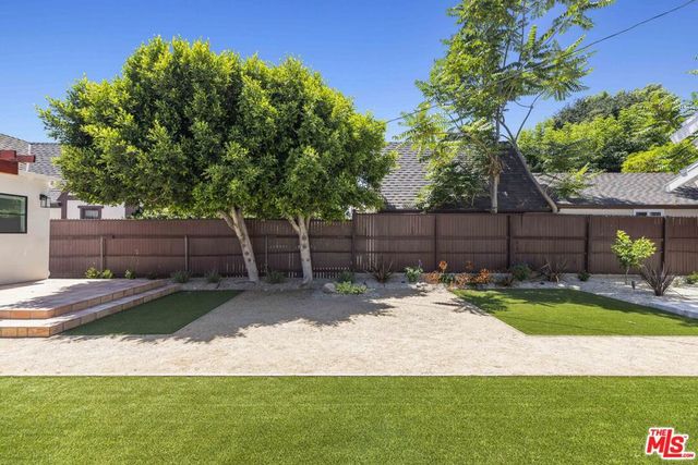 11151 Hortense Street, North Hollywood, CA 91602