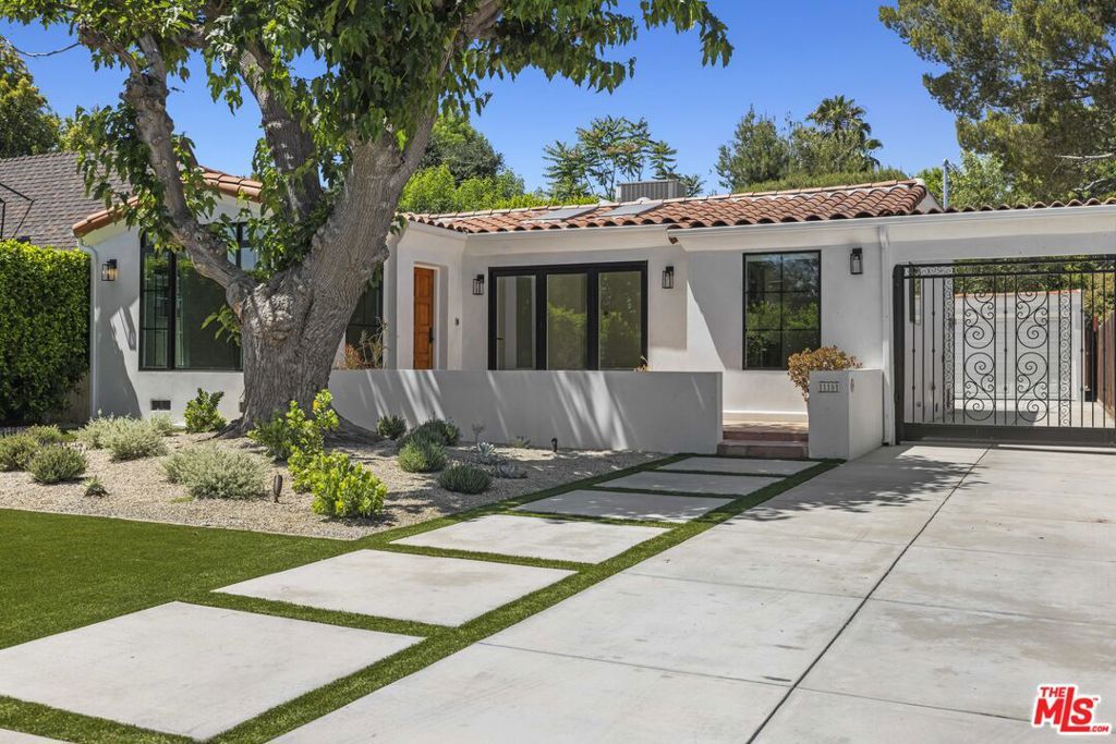 11151 Hortense Street, North Hollywood, CA 91602