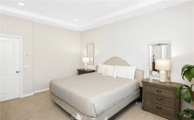 231 Rodeo, Irvine, CA 92602