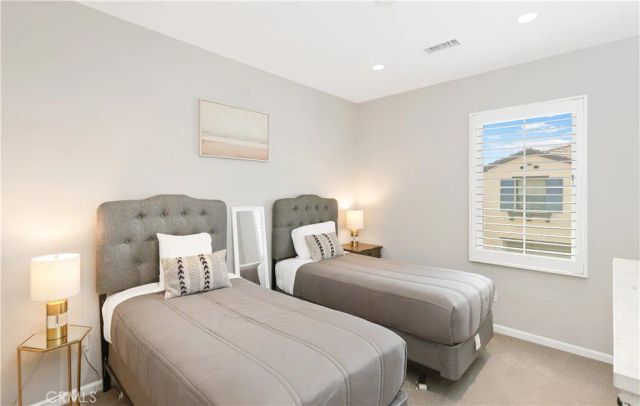 231 Rodeo, Irvine, CA 92602