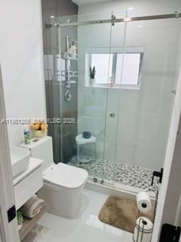 1940 NE 186th Dr, North Miami Beach, FL 33179