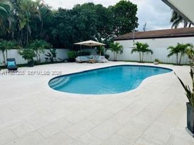 1940 NE 186th Dr, North Miami Beach, FL 33179