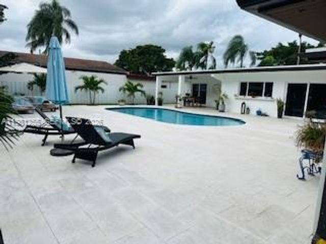 1940 NE 186th Dr, North Miami Beach, FL 33179