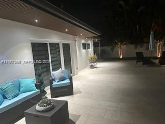 1940 NE 186th Dr, North Miami Beach, FL 33179