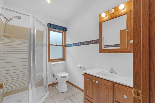 9932 S Maplewood Avenue, Chicago, IL 60655