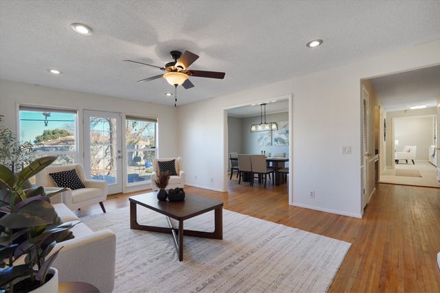 7513 Gladden Avenue NE, Albuquerque, NM 87110