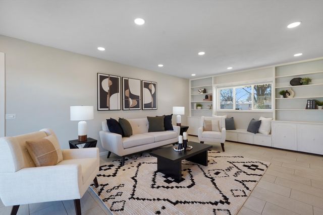 7513 Gladden Avenue NE, Albuquerque, NM 87110