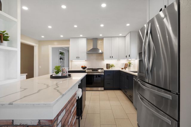 7513 Gladden Avenue NE, Albuquerque, NM 87110