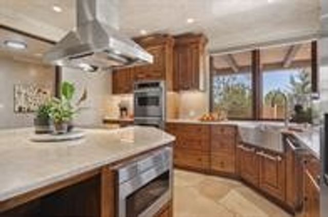 5 Summer Storm Circle, Santa Fe, NM 87506