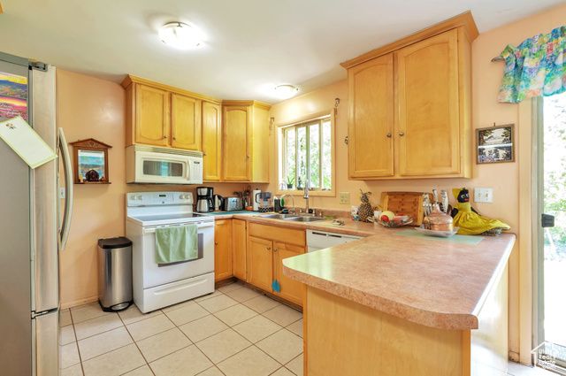 4790 BURCH DR, South Ogden, UT 84403