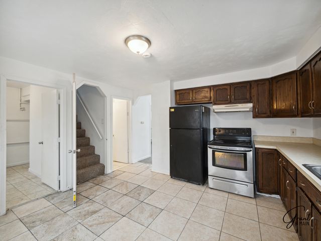 12850 Sidonie Avenue, Warren, MI 48089