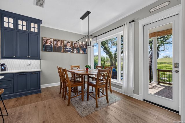 29607 FAIRWAY BLUFF DR, Boerne, TX 78015