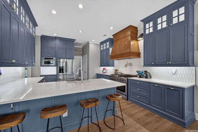 29607 FAIRWAY BLUFF DR, Boerne, TX 78015