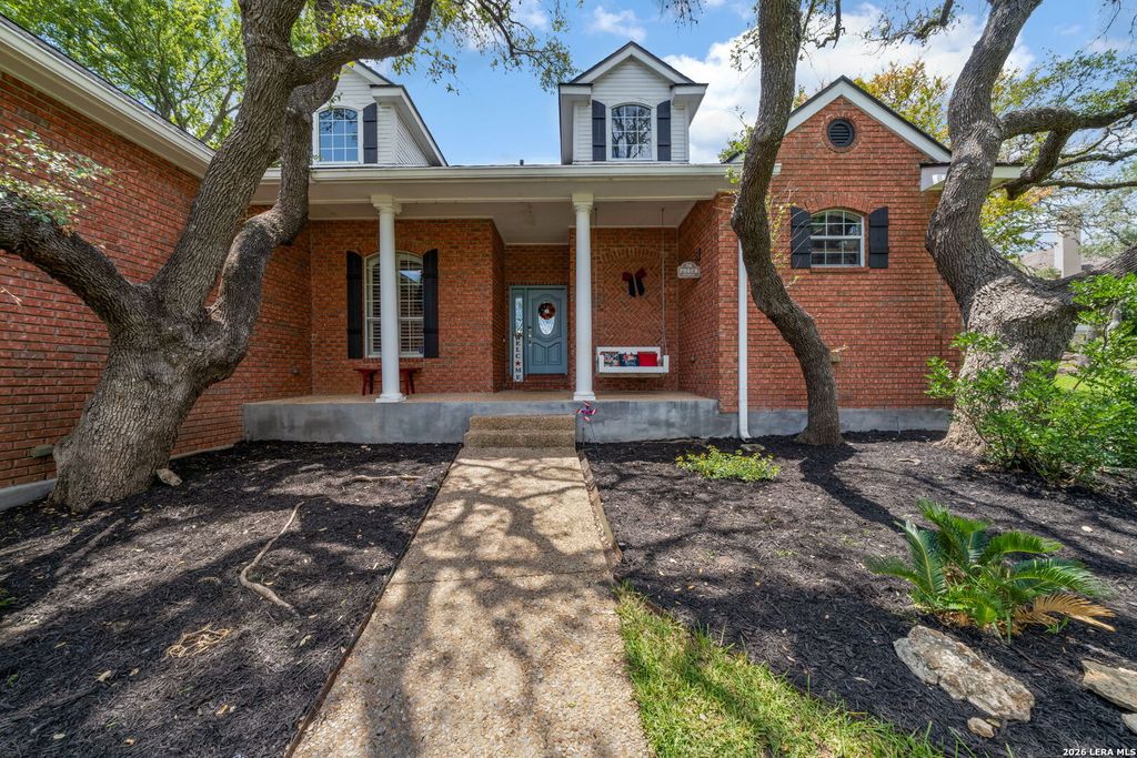 29607 FAIRWAY BLUFF DR, Boerne, TX 78015