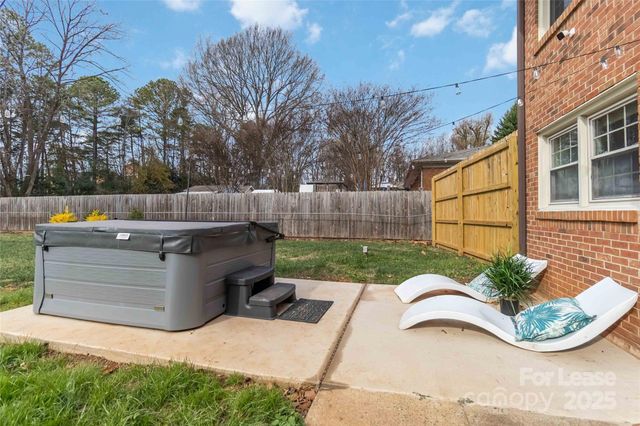 405 Hillcrest Drive, Huntersville, NC 28078