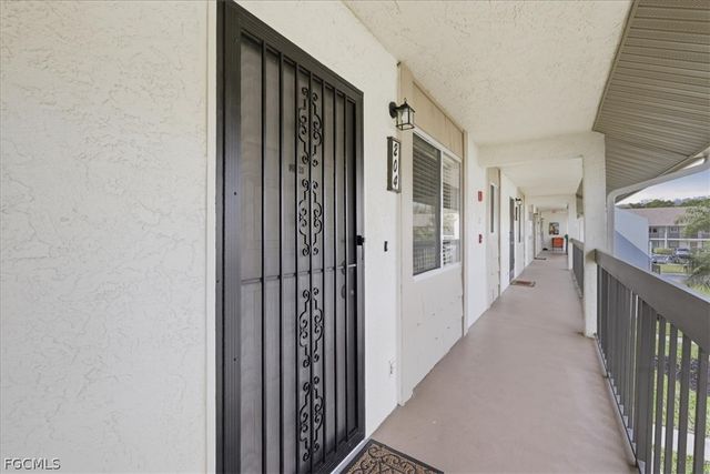 13090 White Marsh LN 204, Fort Myers, FL 33912