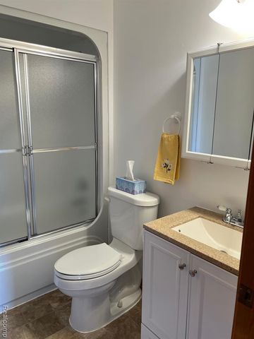 4198 Mcdowell Road, Lapeer, MI 48446