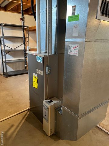 4198 Mcdowell Road, Lapeer, MI 48446