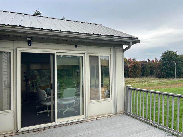 4198 Mcdowell Road, Lapeer, MI 48446