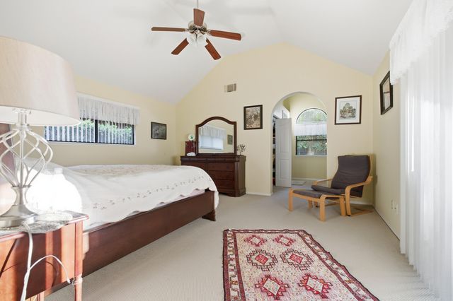 1123 E Cole Avenue, Fresno, CA 93720