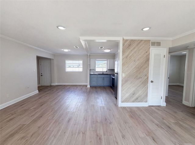 5306 3RD STREET W, Bradenton, FL 34207