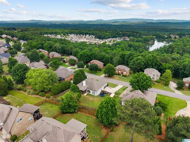 8516 HIGHLANDS TRACE, Trussville, AL 35173