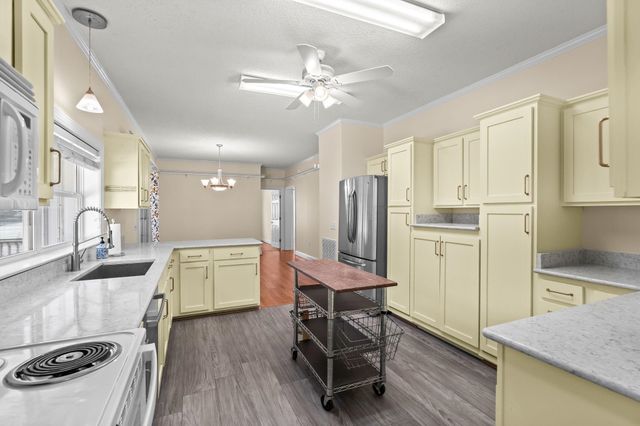 4429 Manitook Dr., Little River, SC 29566